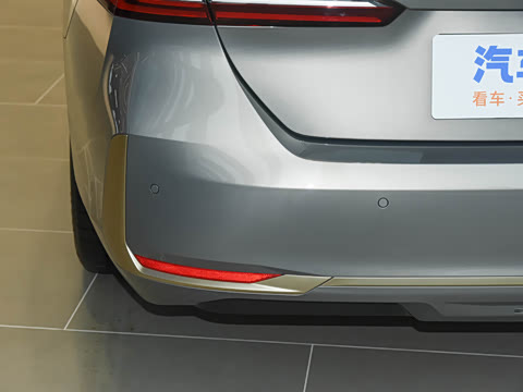 2025�� 530Li ������ ������װ