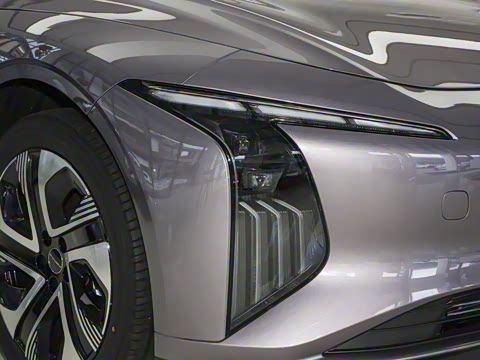 2025�� 235���� ������