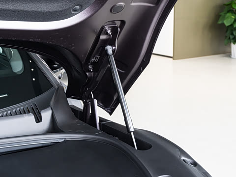 2025�� 100kWh �����������Ǽݰ�