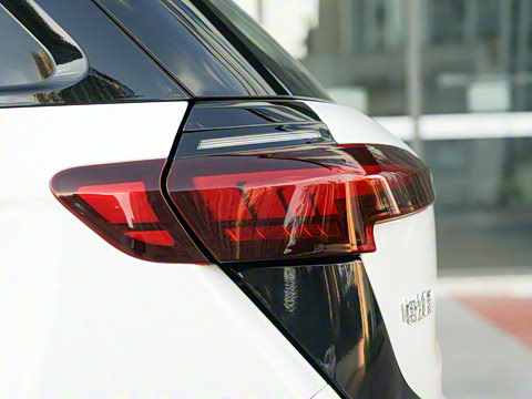 2021�� L400 4��