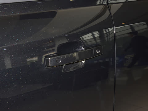 2025�� 130 3.0T P400 ����������