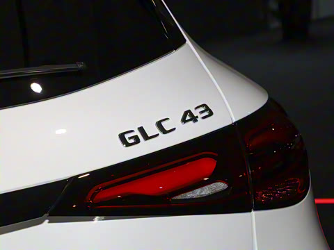 2025�� AMG GLC 43 4MATIC