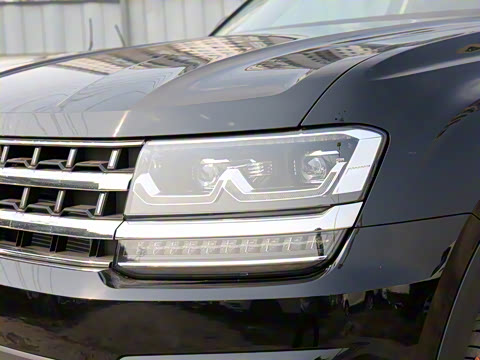 2020�� �Ŀ� 530 V6 ��������콢��