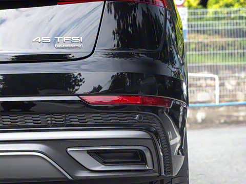 2022�� 45 TFSI ����������