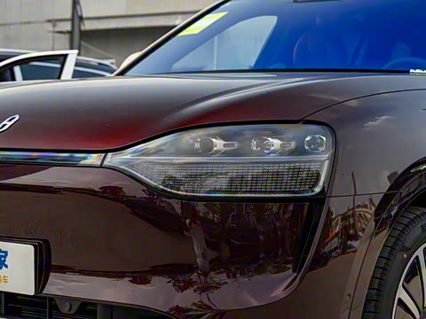 2025�� ���� Ultra�� 52kWh 5����