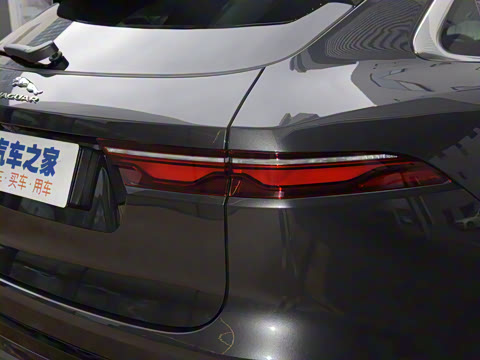 2021�� 250PS R-Dynamic S