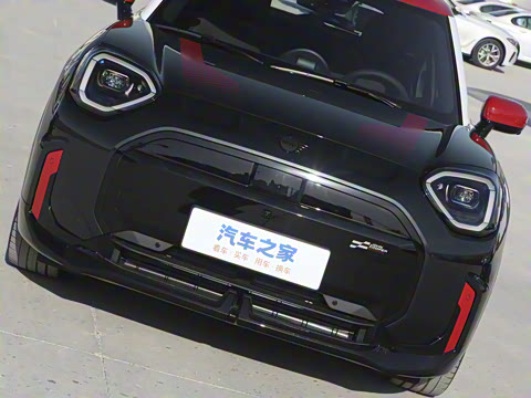 2025�� JOHN COOPER WORKS