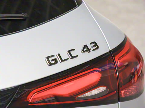 2025�� AMG GLC 43 4MATIC