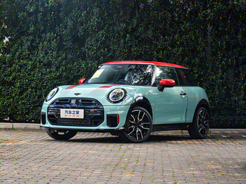 2025�� JOHN COOPER WORKS