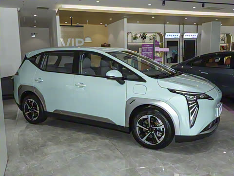 2025�� Plus 510 ������