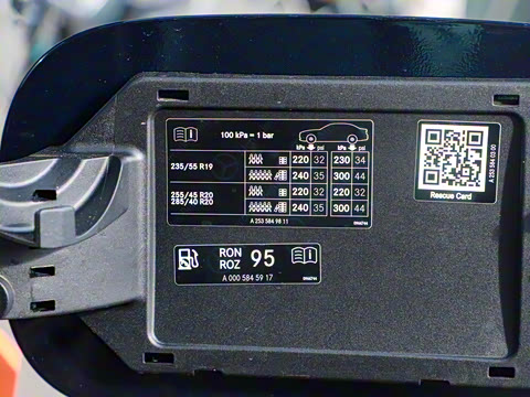 2023�� GLC 260 4MATIC ����SUV