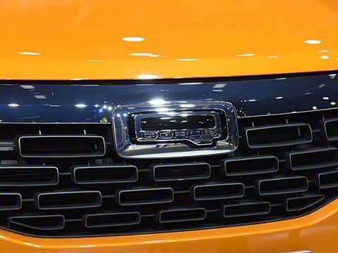 2019�� 1.6T �Զ� ���ƻ�����AliOS�����콢��