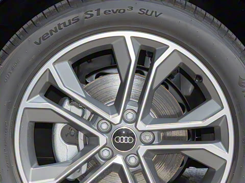 2025�� quattro 45�����ذ� 40TFSI ʱ�ж�����