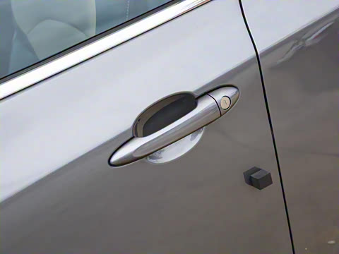 2022�� 320 �Զ������촰��