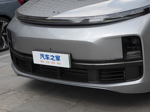 2025�� Ultra ���ܻ��°�