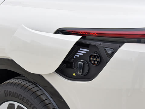 2023�� 90kWh Elite������