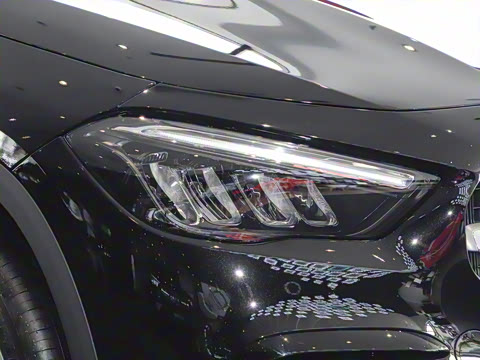 2025�� �Ŀ� GLA 220