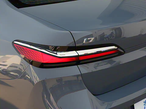 2023�� eDrive50L ���Ⱥ�����װ