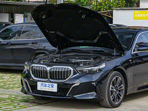 2025�� 530Li xDrive ������װ