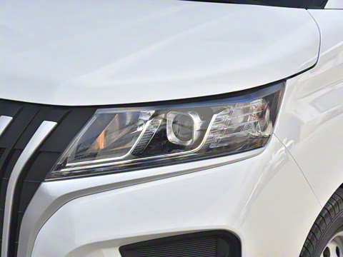 2023�� 2.0L ���ᴴ���� 9��