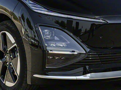 2025�� 610km �����콢��