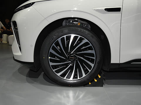 2025�� ���� 240 ������������