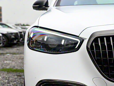 2025�� �Ŀ� S 680 4MATIC ��ҹ��