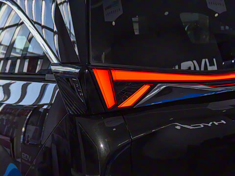 2023�� ���ٰ� 762