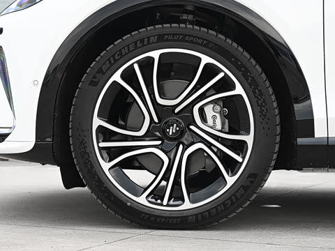 2025�� ���°� Ultra