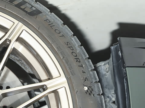 2025�� M4˫�Ž��ܳ� Ŧ�����ֹٷ�����������