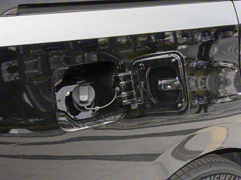 2025�� Ǭ��ϵ�� Ultra ͷ�Ȳ�