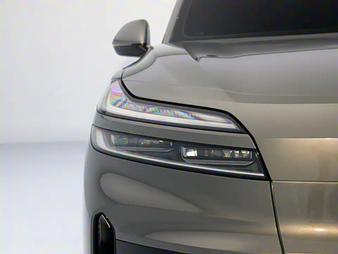 2025�� Ultra ������