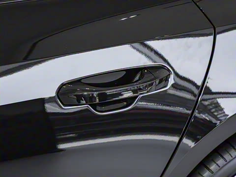 2025�� 45 TFSI quattro ����ʿ��