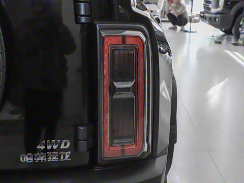 2025�� 2.0T 4WD Ultra