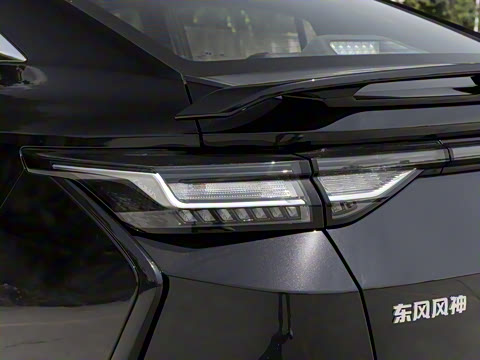 2025�� 1.5L �Զ������