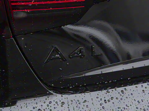 2025�� 200���������� 40 TFSI ���������� B&O ��ҹ��