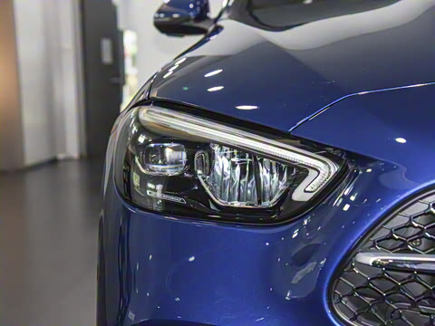 2023�� �Ŀ�� C 350 eL