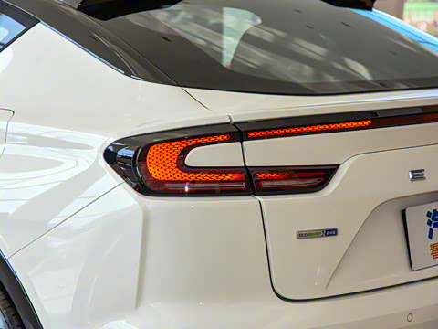 2022�� EcoBoost 245 �˶���