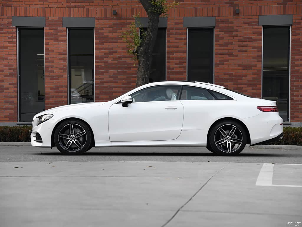 奔驰e级(进口) 2019款 e 300 轿跑车 4553484图片_奔驰_汽车图库_汽车