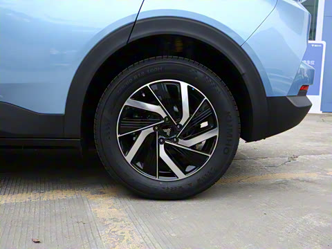 2020�� 520 U��