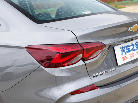 2022�� 320 �Զ������촰��