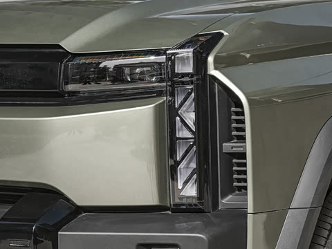 2025�� 501���������