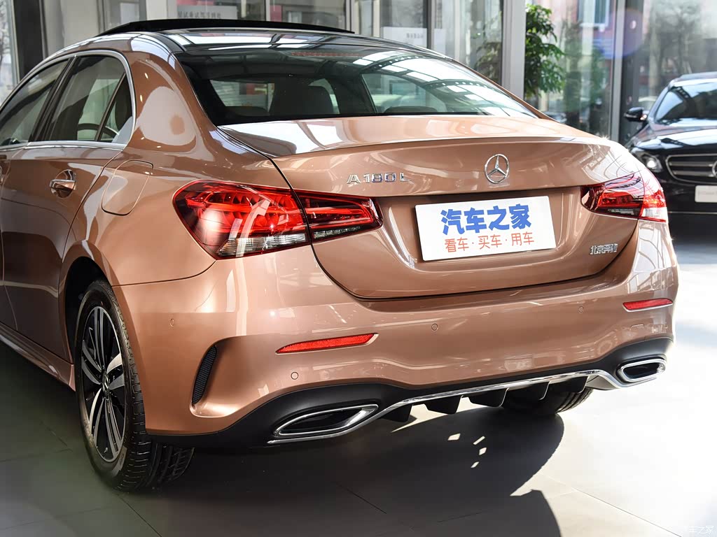 奔驰a级 2020款 a 180 l 运动轿车 5366561图片_奔驰_汽车图库_汽车之