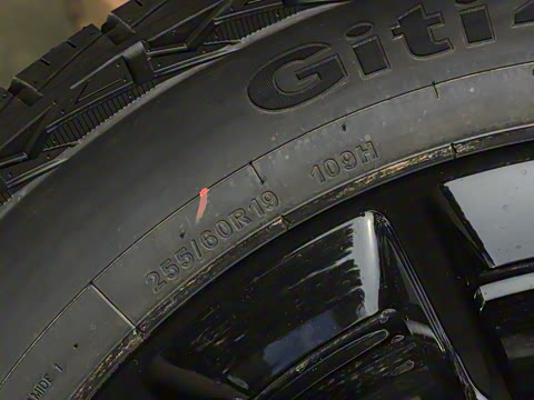 2025�� 2.0T 4WD Ultra