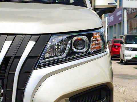 2025�� 2.0L �ֶ���������� 7��