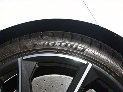 2022�� V10 Coupe performance