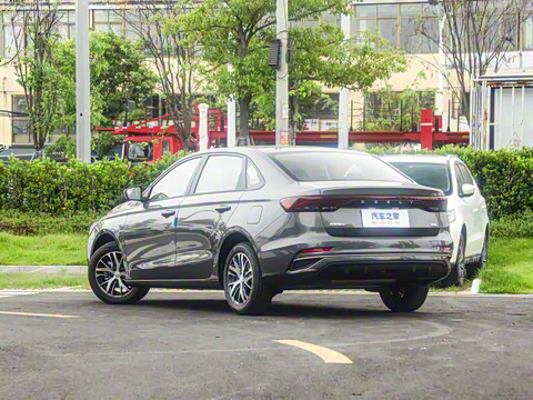 2026�� ��4�� 400������ 1.5L CVT��Խ��