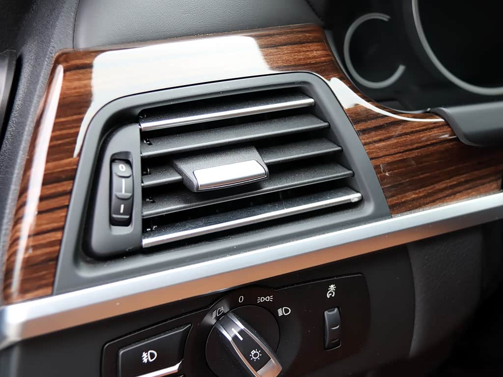 BMW 6 серии III (F06/F13/F12) Рестайлинг, Седан Gran Coupe: фото поколения