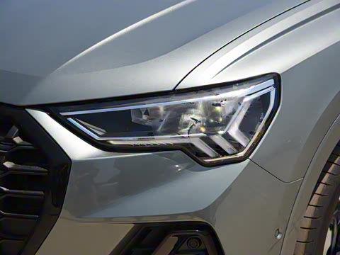 2023�� �Ŀ� 45 TFSI quattro ʱ�ж�����