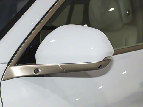 2025�� Ultra ���ܻ��°�